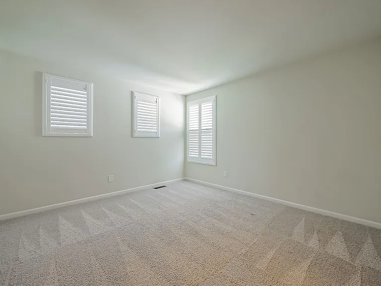1582 Beachwood Dr — Photo 43