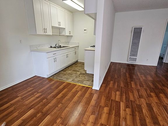 4th image of 812 S Glendale Ave #5