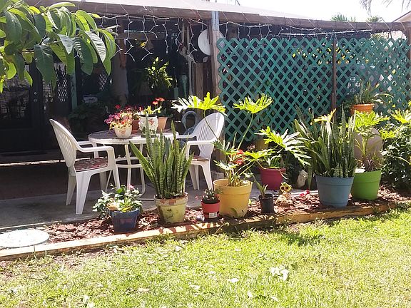 Covered brick paver patio