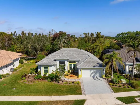 707 Petrel Way, Venice, FL 34285