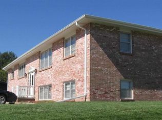 614 S 18th St APT 1, Plattsmouth, NE 68048