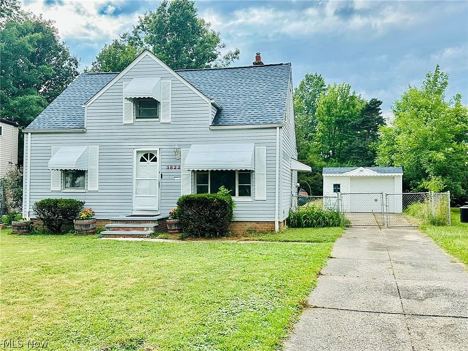 1st image of 3822 E 186th St