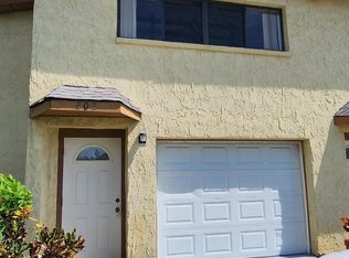 202 Pierce Ave, Cape Canaveral, FL 32920