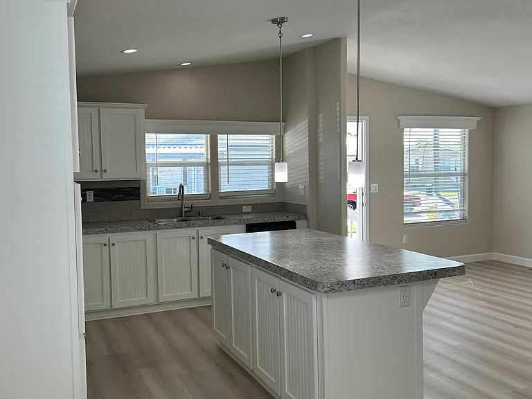Palm Lodge Estates — Photo 120