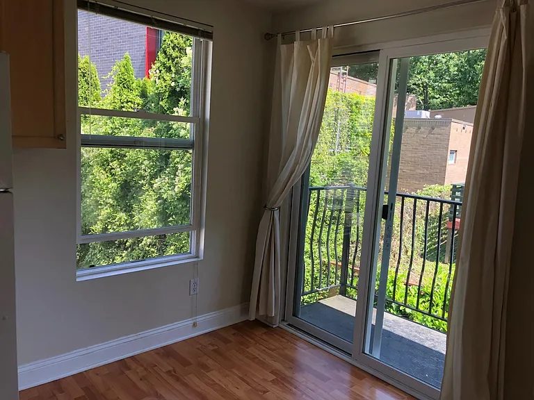 3107 E Madison St #B — Photo 8