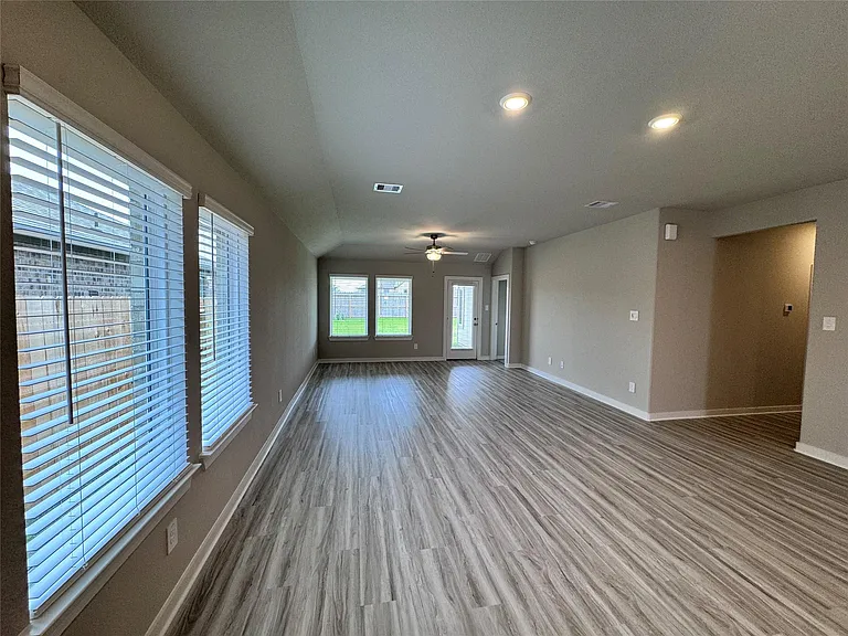 6254 Brazos Trail Dr — Photo 9