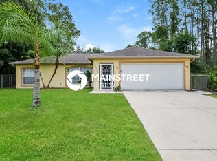 3858 N Chamberlain Blvd, North Port, FL 34286