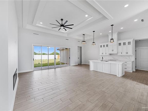 5th image of 3305 Kerala Ave