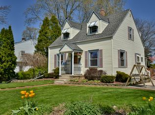 3528 S 88th St, Milwaukee, WI