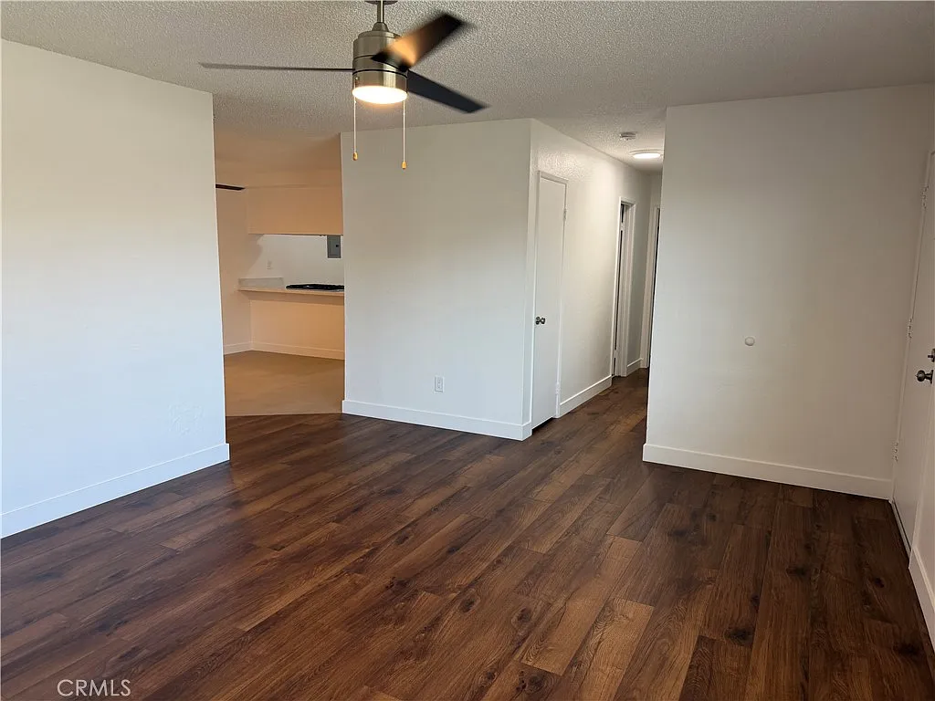 3 bed, 1200 sqft, $2,795 — Photo 3