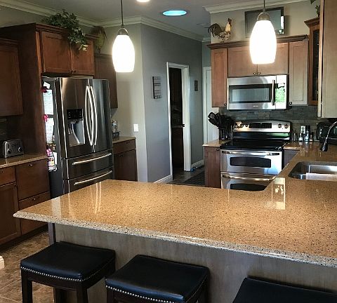 3rd image of 276 W Brooke Ln