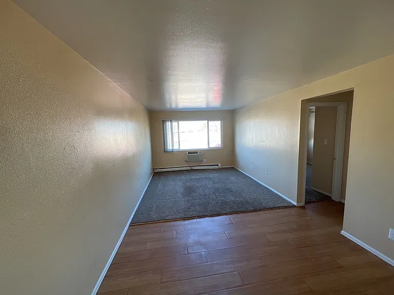 Bruin Manor (TS) — Photo 18