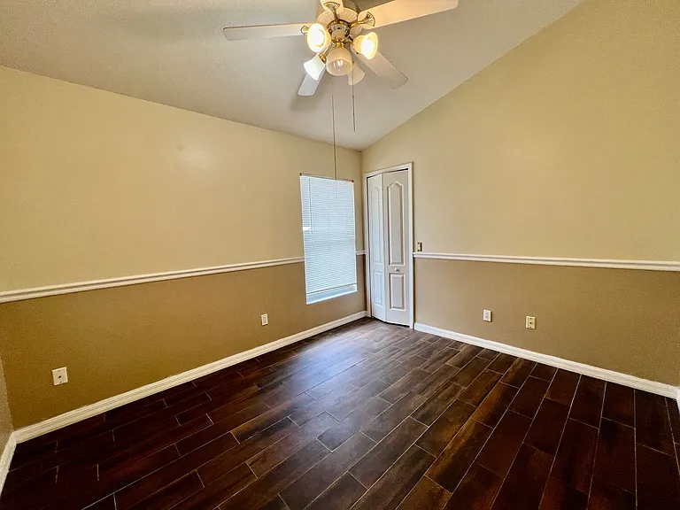18110 Palm Breeze Dr — Photo 13