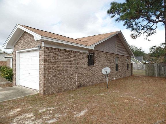 4th image of 10820 Silver Creek Dr