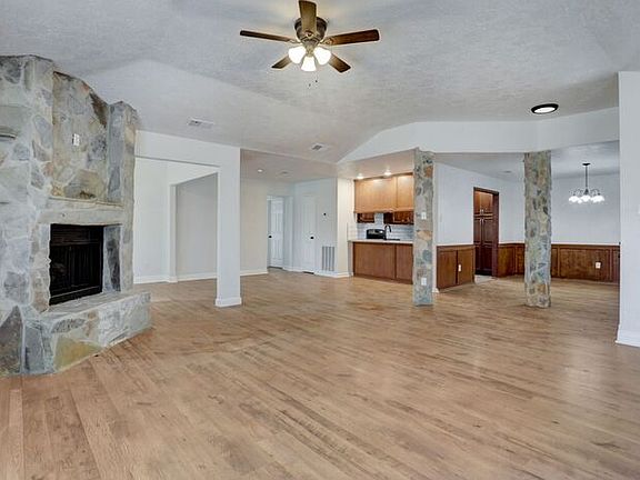 3rd image of 16018 Alta Mar Dr
