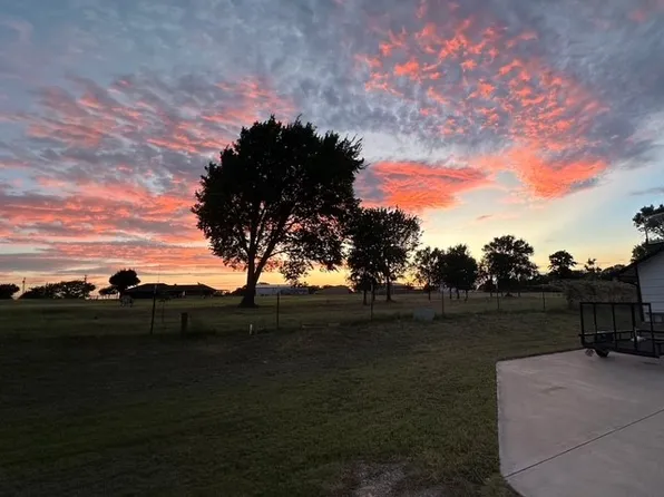 152 County Road 4678, Boyd, TX 76023