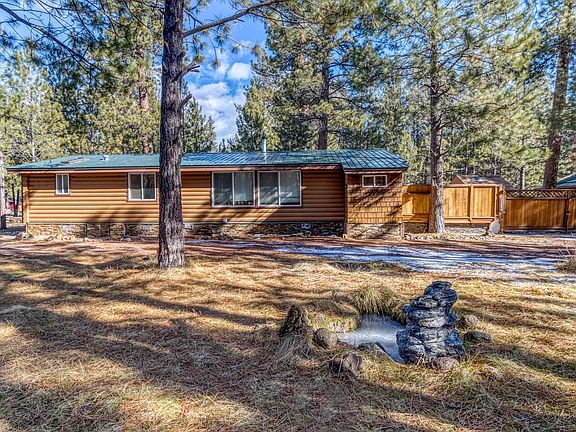 2nd image of 14634 Bluegrass Loop