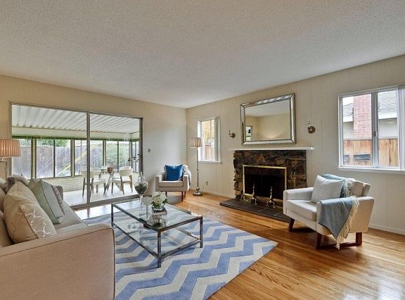 3rd image of 5840 Ixias Ln