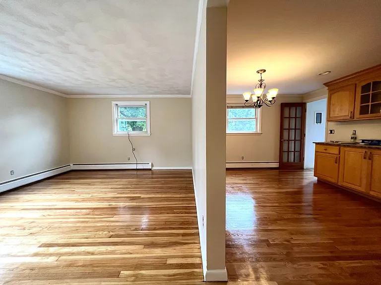 83 Ralph St — Photo 8