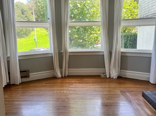 909 Buena Vista Ave W, San Francisco, CA 94117