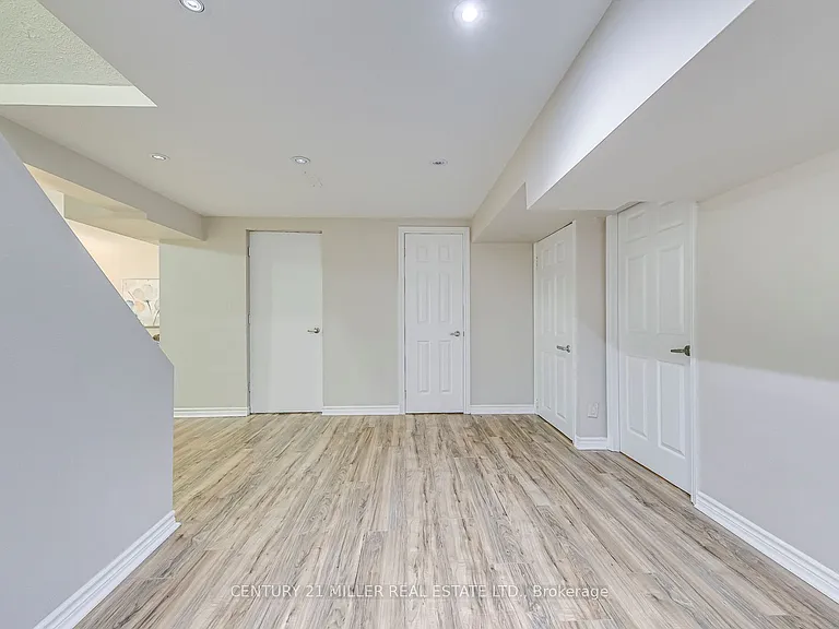 1351 Fieldcrest Ln #LOWER — Photo 5