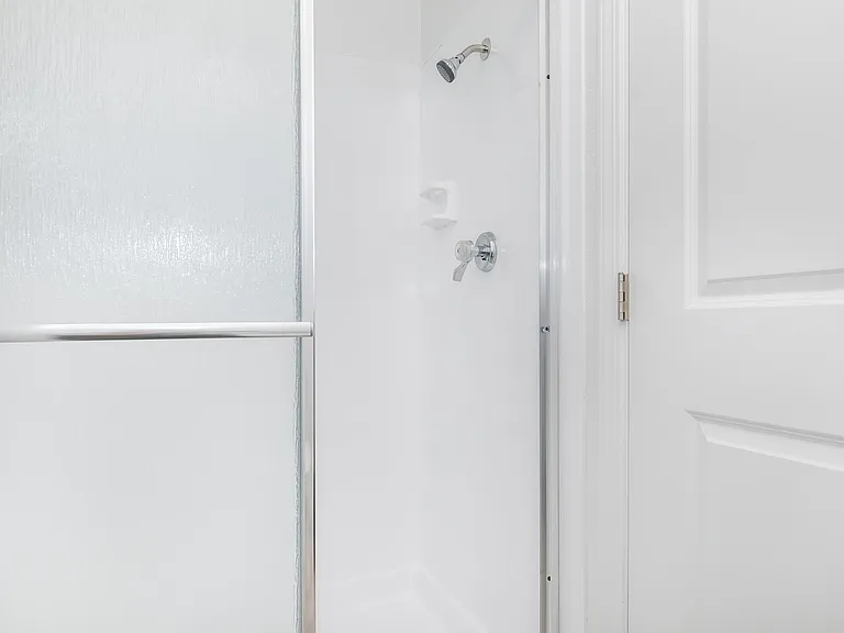 54 Quay Ct — Photo 38