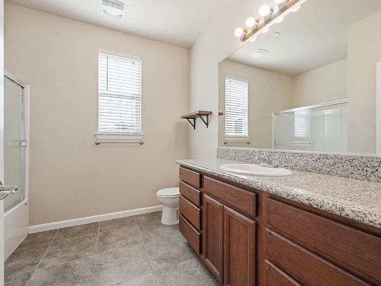 669 Mission De Oro Dr — Photo 24