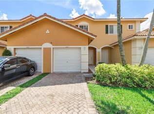 480 Princess Dr #480, Pompano Beach, FL 33068