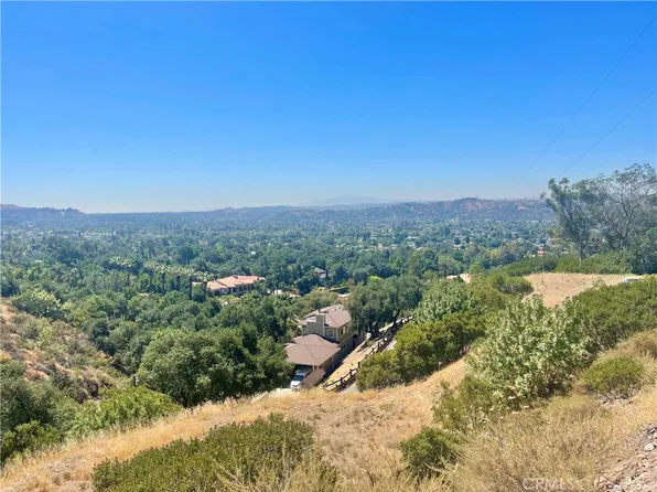 415 E Conifer Rd #1, Glendora, CA 91741