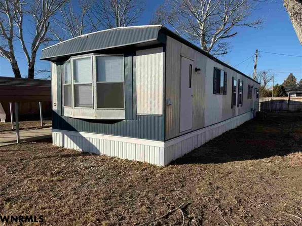 2307 W 42nd St, Scottsbluff, NE 69361