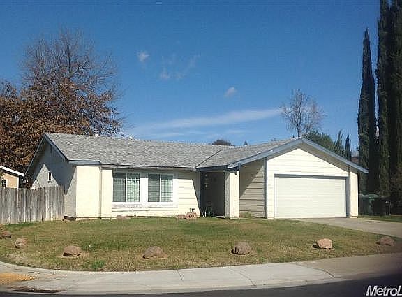 2nd image of 3421 Zorina Way