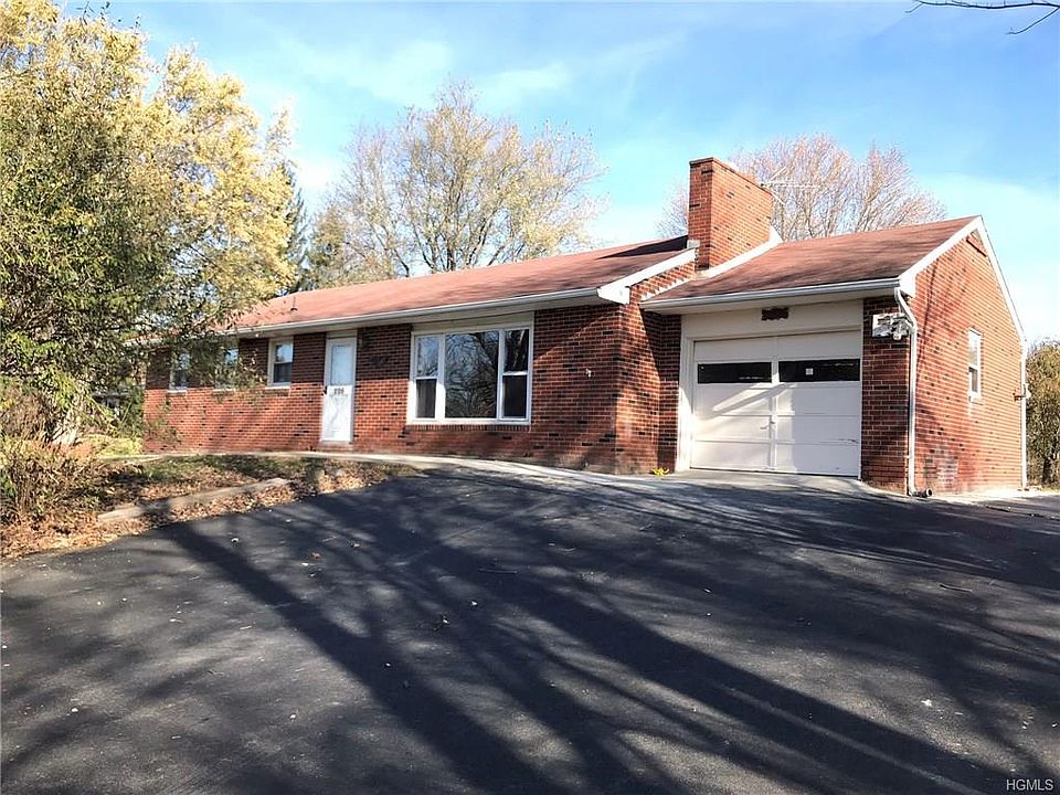 1st image of 225 Bedell Dr