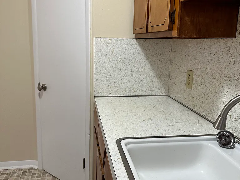 500 2 kitchen_09212023