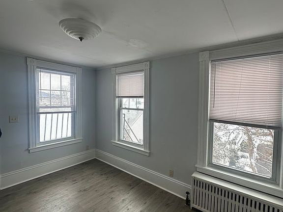 5th image of 14 Main St #302