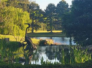 143 Heron Pointe Dr, Cape Charles, VA 23310