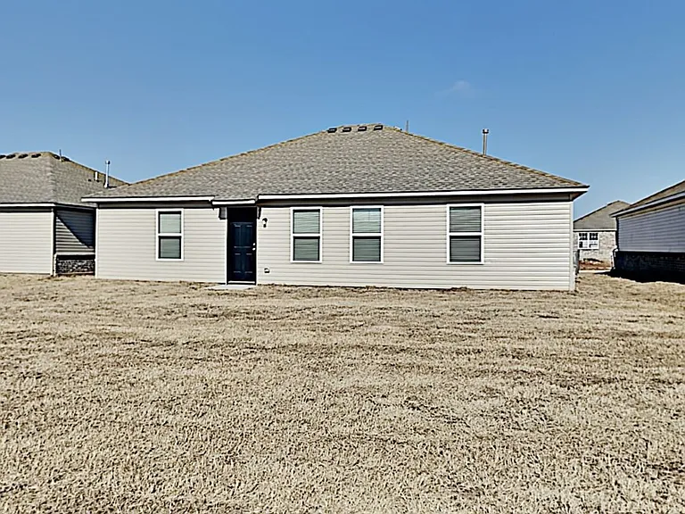 1845 Jack Rabbit Ln — Photo 18