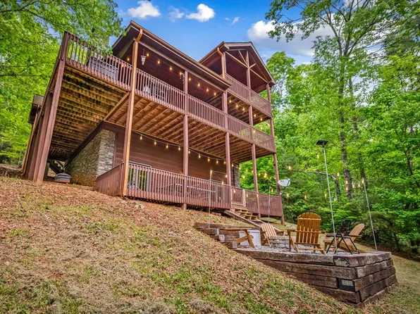 458 Sugar Mountain Rd, Blue Ridge, GA 30513