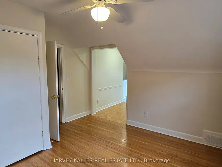 279 Cornelius Pkwy #UPPER — Photo 17