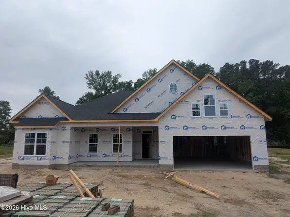 260 Shortleaf Drive, Grimesland, NC 27837
