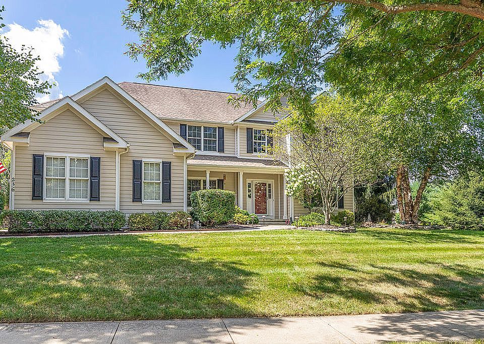 1st image of 236 Longford Dr