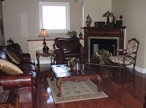 2nd image of 178 Bridgewater Ct