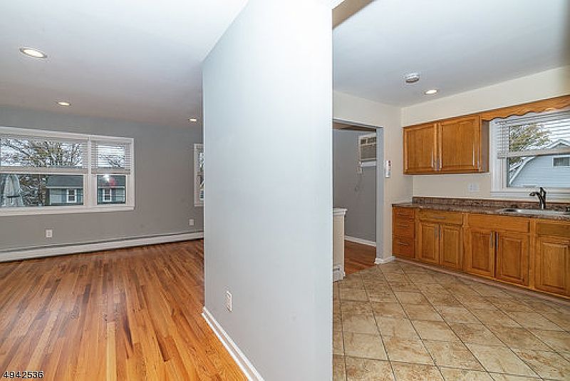 340 Amon Ter Linden NJ Zillow