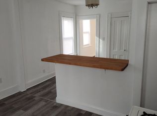 282 W Hancock St, Manchester, NH 03102