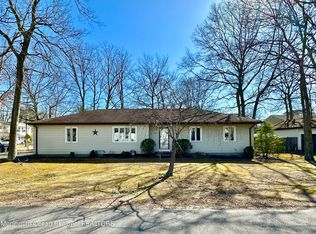 250 Melrose St, Brick, NJ 08724