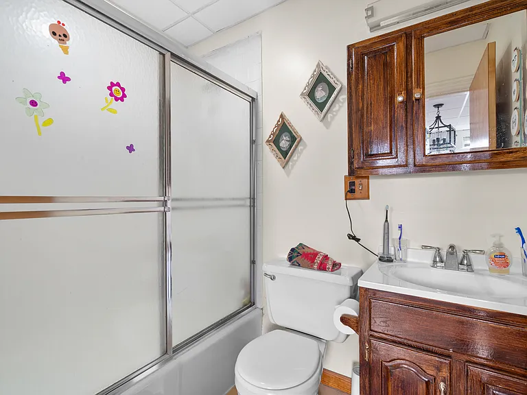9 Magazine St #D2 — Photo 10