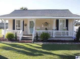 102 S Morris St, Lake City, SC 29560