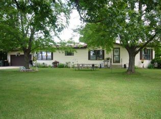 4170 Oakridge Rd, Larsen, WI 54947