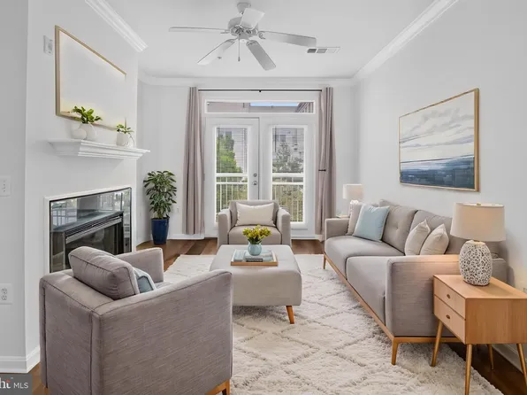 9486 Virginia Center Blvd Unit 321, Vienna, VA 22181