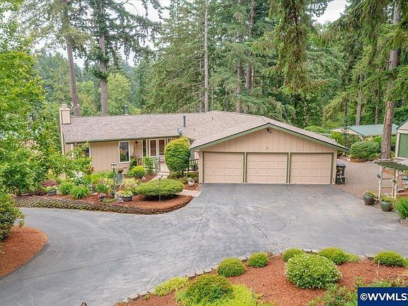 2nd image of 9076 Daleview Rd SE