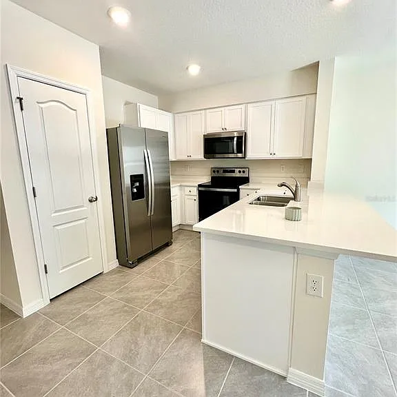 2349 Penguin Blvd — Photo 6